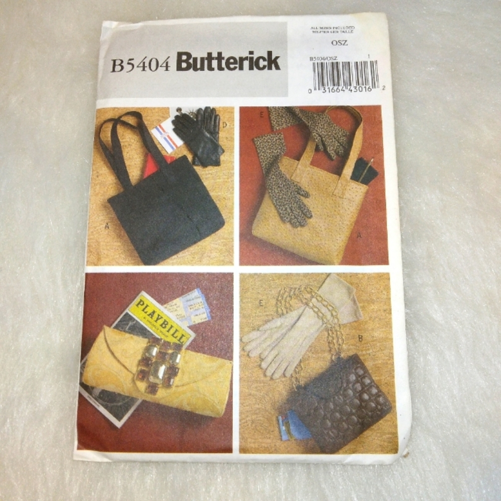 Butterick B5404 Bags and Gloves, new and uncut
